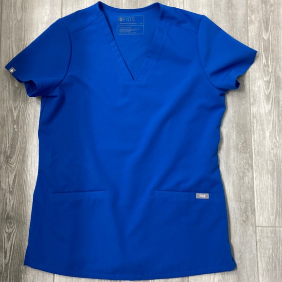 FIGS technical scrub top excellent condition. - Picture 1 of 6